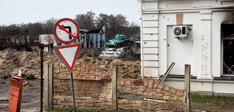 Partial or Full Foundation Collapse in Fort Worth, TX
